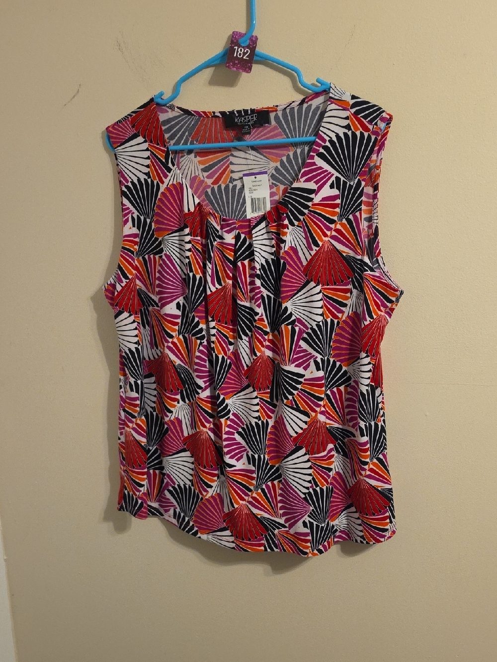 Kasper Multi Color Scoop Neck Sleeveless Blouse.NWT